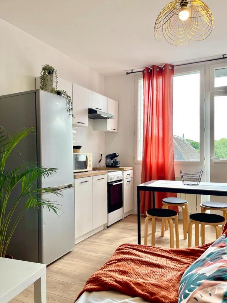 Appartement Tropical Chateau-Renault Luaran gambar